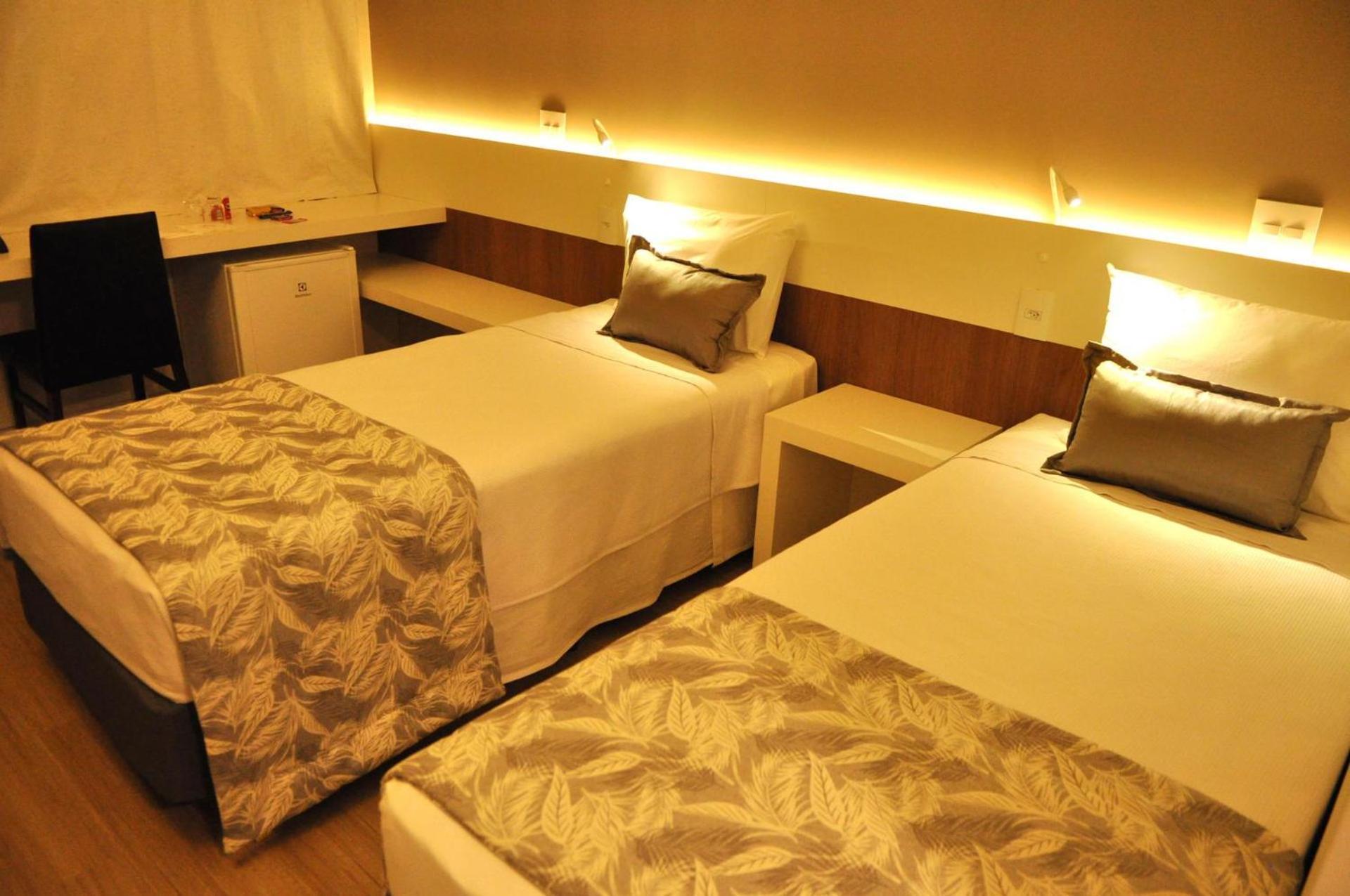 Alegro Hotel 雅里努 外观 照片