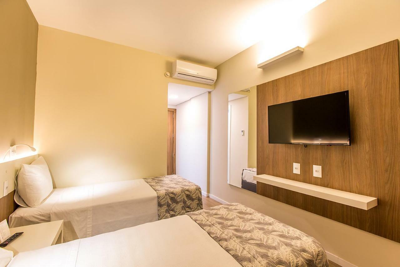 Alegro Hotel 雅里努 外观 照片